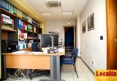 805m² entrepôt industriel avec locataires pour vente à Palencia photo