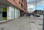 171m² commercial premises for sale in Logroño photo
