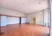 52m² commercial premises for sale in Lepe photo