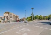 96m² commercial premises for sale in Granada, in the area of Garden City, Calle Virgen del Mayor Dolor photo