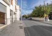 89m² locaux commerciaux pour vente à Ogíjares, Calle Real Baja photo