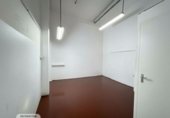 Local comercial en venta con 56m² en Zaragoza, Calle Siracusa foto