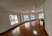 Local comercial en venta con 300m² en Alicante, Calle Maestro Barbieri foto
