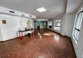 Local comercial en venta con 300m² en Alicante, Calle Maestro Barbieri foto