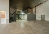 240m² entrepôt industriel pour vente à Cordoue, Calle Ingeniero Rivera photo