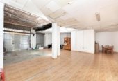 Local comercial en venta con 171m² en Armilla, Plaza Manuel Sánchez Mesa foto