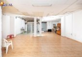 Local comercial en venta con 171m² en Armilla, Calle Madrid foto