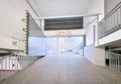 1840m² commercial premises for sale in Móstoles, Calle Independencia photo