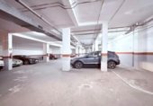 1840m² commercial premises for sale in Móstoles, Calle Independencia photo