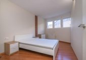 98m² bureau pour vente à Manresa, dans le quartier de Centre Historique, Plaça de la Reforma photo