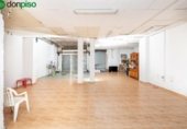 Local comercial en venta con 171m² en Armilla foto