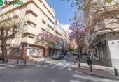 196m² commercial premises for sale in Granada, photo