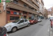 196m² commercial premises for sale in Granada, photo