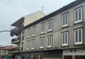Edificio en venta con 1700m² en Ribadumia, en la zona de Barrantes, Avenida Bouza Martín foto