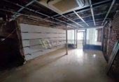 220m² commercial premises for sale in Logroño photo