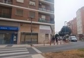 75m² commercial premises for sale in Logroño photo