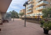 288m² commercial premises for sale in Salou photo