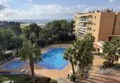 288m² commercial premises for sale in Salou photo