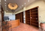 95m² commercial premises for sale in Badajoz photo