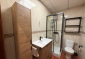 95m² commercial premises for sale in Badajoz photo