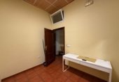 95m² commercial premises for sale in Badajoz photo