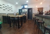 Bar, Restaurante en traspaso con 70m² en Cornellà de Llobregat foto