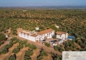 2000m² building for sale in Córdoba, photo