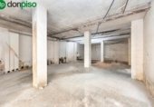 179m² commercial premises for sale in Granada, photo