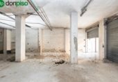 179m² commercial premises for sale in Granada, photo