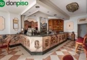80m² cafeteria for sale in Granada, photo