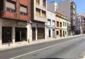140m² commercial premises for sale in Oliva, photo