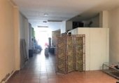 140m² commercial premises for sale in Oliva, photo