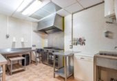 196m² cafeteria for sale in Masamagrell, Calle Ausías March photo