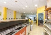 196m² cafeteria for sale in Masamagrell, Calle Ausías March photo