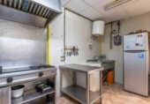 196m² cafeteria for sale in Masamagrell, Calle Ausías March photo