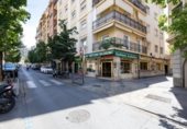 167m² cafeteria for sale in Granada, Calle Carril del Picón photo