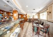 167m² cafeteria for sale in Granada, Calle Carril del Picón photo