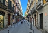174m² commercial premises with tenants for sale in Madrid, in the area of Ambassadors, Calle del Conde de Romanones photo