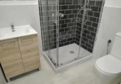 174m² commercial premises with tenants for sale in Madrid, in the area of Ambassadors, Calle del Conde de Romanones photo