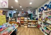 Librería en venta con 60m² en Armilla, Calle Mirasierra foto