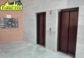 Oficina en venta con 162m² en Almería, Calle Regaliz foto