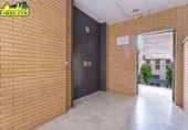 Oficina en venta con 162m² en Almería, Calle Regaliz foto