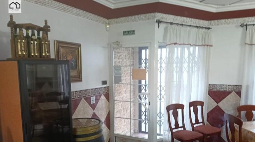 Local comercial