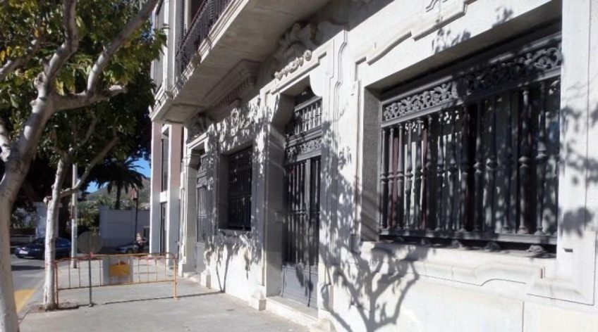 Local comercial