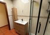 95m² commercial premises for sale in Badajoz, in the area of San Roque, Calle Corte de Peleas photo