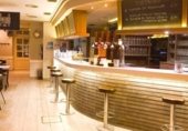 410m² restaurant for sale, assignment in Pamplona, in the area of San Jorge, Calle del Dr. Victoriano Juaristi photo