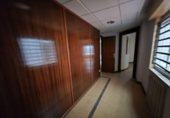 Local comercial en venta con 272m² en Oviedo, en la zona de Casco Antiguo foto