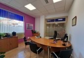 Oficina en alquiler con 271m² en Algete, Calle Limón Verde, 49 foto