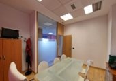 Oficina en alquiler con 271m² en Algete, Calle Limón Verde, 49 foto