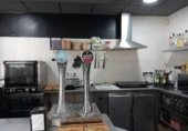 98m² bar pour location à Abrera, Carrer Terrassa photo
